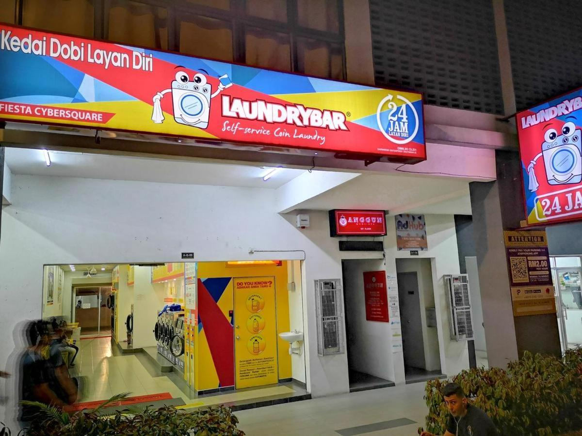 Apartment Cozy And Spacious 2 Bedroom, Family Cybersquare 21 Cyberjaya, Flexihome-my