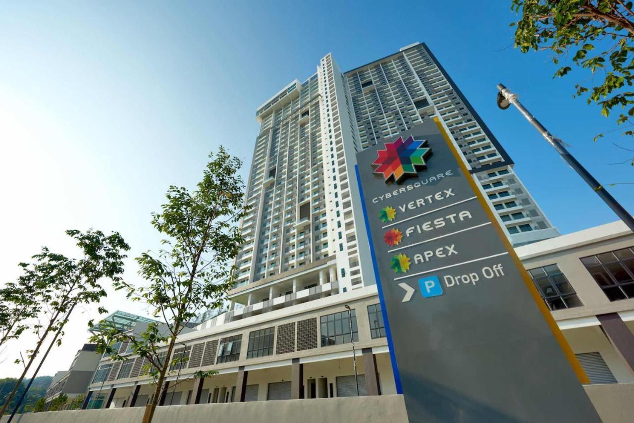 Apartment Cozy And Spacious 2 Bedroom, Family Cybersquare 21 Cyberjaya, Flexihome-my