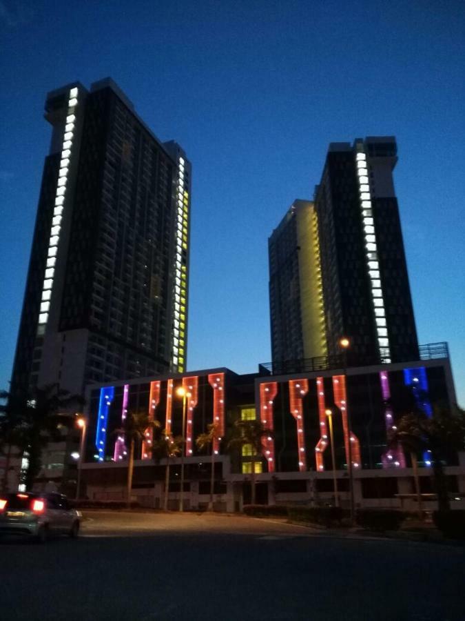 Apartment Cozy And Spacious 2 Bedroom, Family Cybersquare 21 Cyberjaya, Flexihome-my