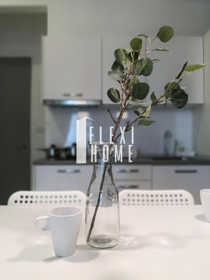 Apartment Cozy And Spacious 2 Bedroom, Family Cybersquare 21 Cyberjaya, Flexihome-my *