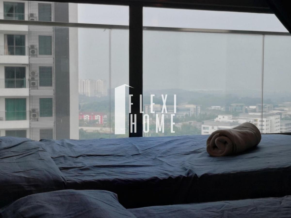 Apartment Cozy And Spacious 2 Bedroom, Family Cybersquare 21 Cyberjaya, Flexihome-my *